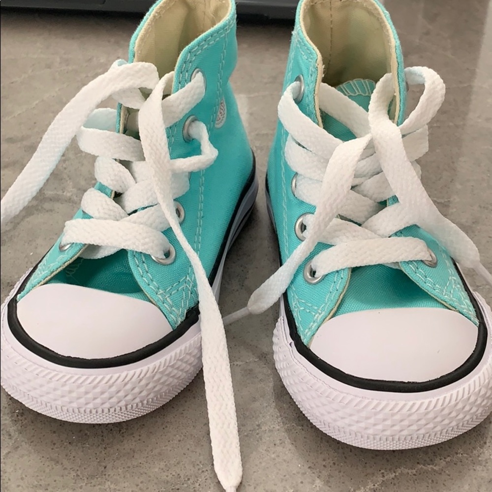 Brand new Converse hi-top sneakers toddler size 4